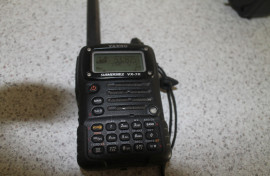 Yaesu VX-7R