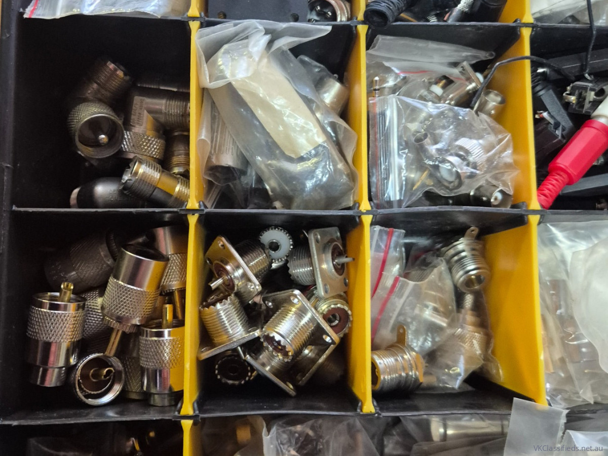 Various conectors