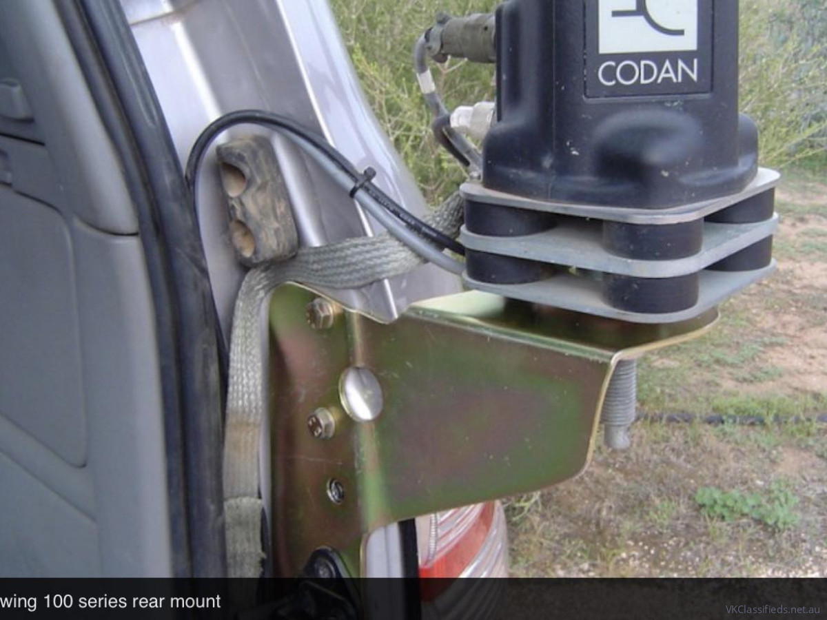 Wanted, Codan 9350 Landcruiser Mount