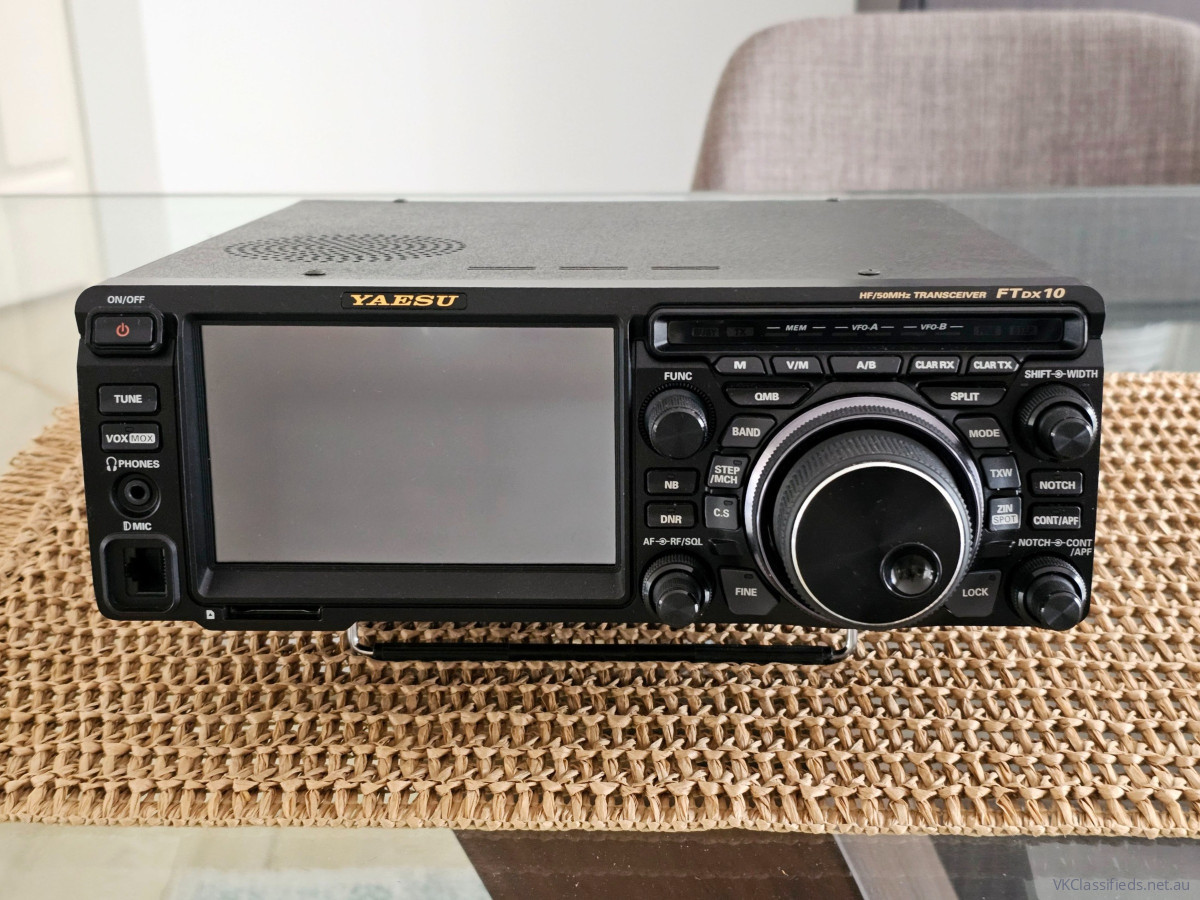 Yaesu FTDX10 + 300Hz CWF