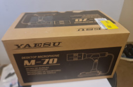 YAESU M70 DESK MICROPHONE