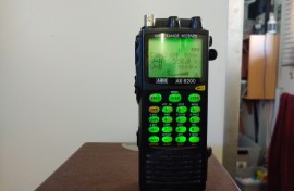 AOR 8200 Mk3 handleld receiver / scanner