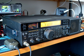 Icom IC-736 100W HF/6M Base Station