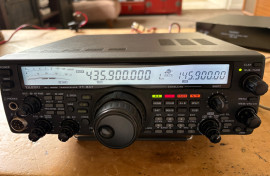 Yaesu FT847 HF to UHF satilite radio 