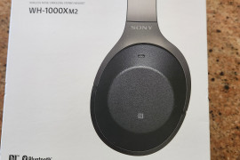 Sony WH -1000xM2 Head Phones