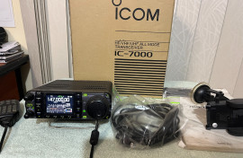 ICOM IC-7000 HF/VHF/UHF Transceiver