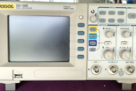 Rigol DS-1102E Digital 100MHz Oscilloscope