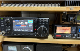 IC-7300 new July 2025, unmarked condition.