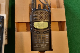 Kenwood TH 79A VHF/UHF