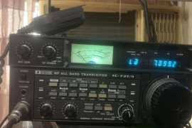 icom ic-720a