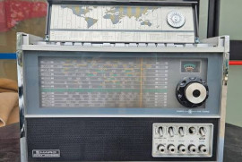 MARC NR-52F1 Shortwave Receivers 