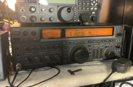 Icom  IC 775 DSP
